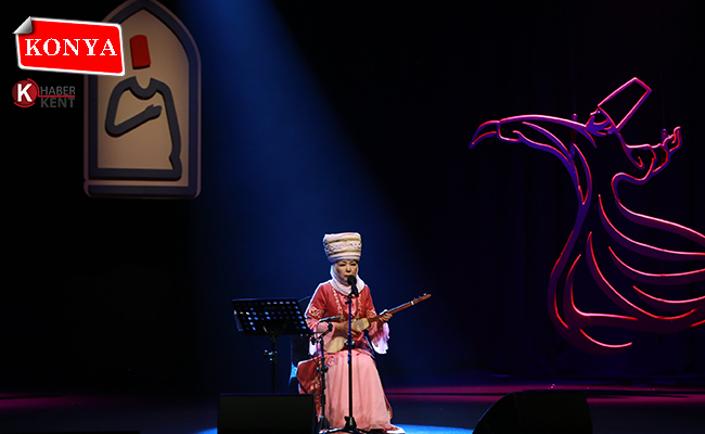 Kırgız Sanatçı Sadikova Konya’da Konser Verdi