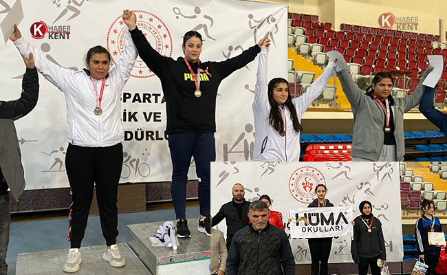 Zerdar Çağlar ve Esma Alper, Türkiye Şampiyonu Oldu