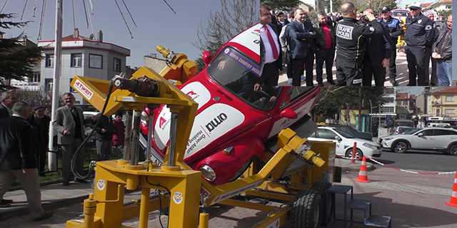 Beyşehir’de simülasyonlu emniyet kemeri eğitimi