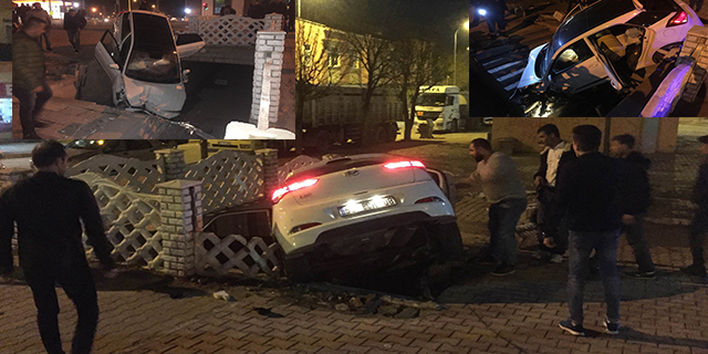 Konya’da iki otomobil çarpıştı: 7 yaralı