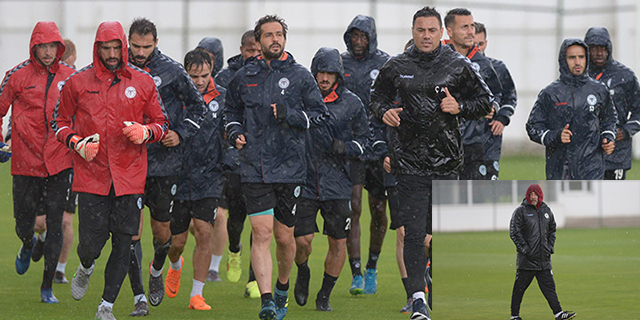 Konyaspor Göztepe maçının hazırlıklarına başladı