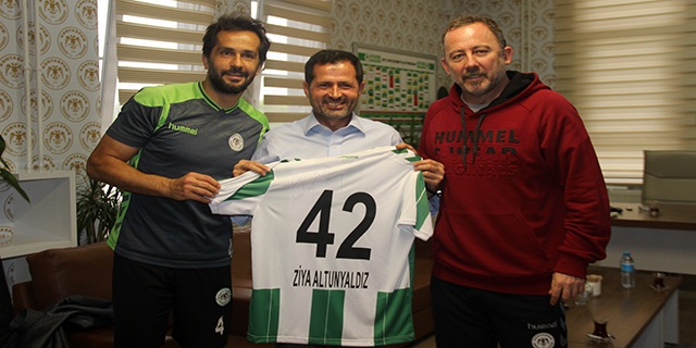 AK Parti Konya Milletvekili Ziya Altunyaldız’dan Konyaspor’a ziyaret