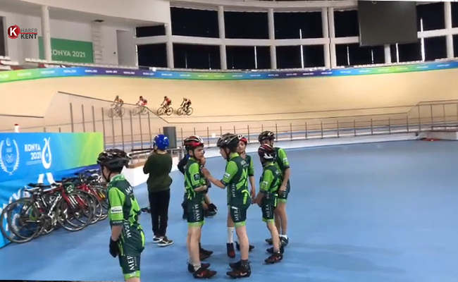 Minik Bisikletçiler Şampiyonaya Olimpik Veledrom’da Hazırlanıyor