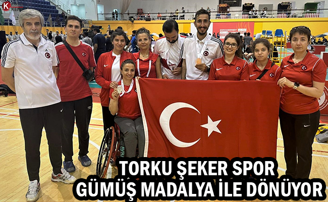 Torku Şeker Sporlu Emine Seçkin, Gümüş Madalyayla Dönüyor