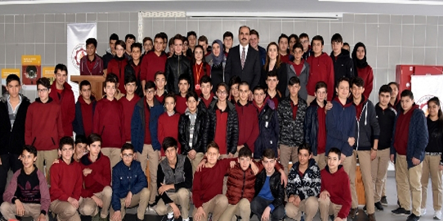 GELECEĞİN BÜYÜK TÜRKİYE'SİNİ SİZLER İNŞA EDECEKSİNİZ