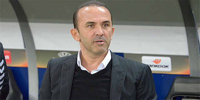 Konyaspor Teknik Direktörü Özdilek: “Oyuncularımı tebrik ediyorum, iyi mücadele ettiler, yürekli ve cesaretli oynadılar”