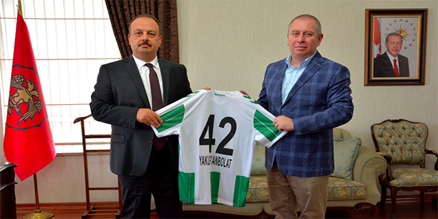 Vali Canbolat: “Şehrin önemli bir markası Konyaspor’un başarılı olma zarureti var”