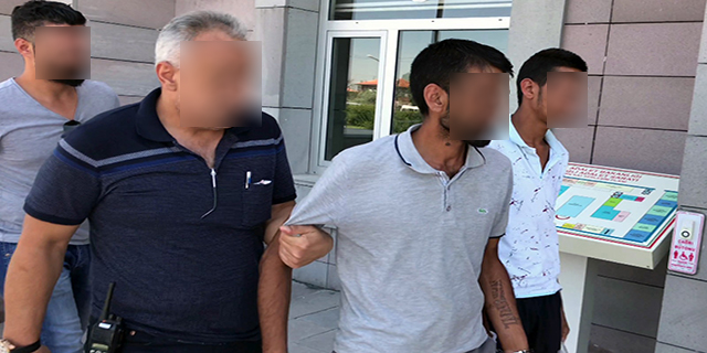 Otomobil çalmak isteyen hırsızlar yakalandı