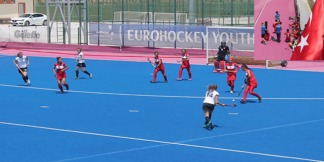 Açık Alan Avrupa Hokey Şampiyonası Konya’da başladı