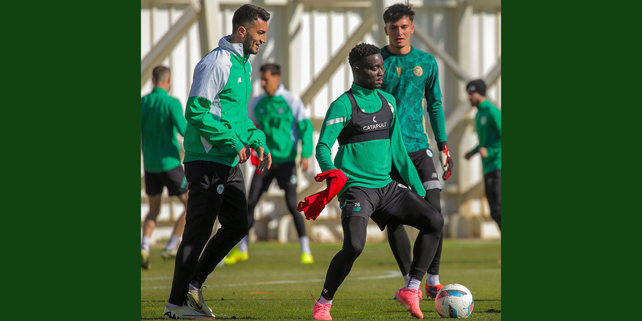 Konyaspor Göztepe Maçının Hazırlıklarını Sürdürdü