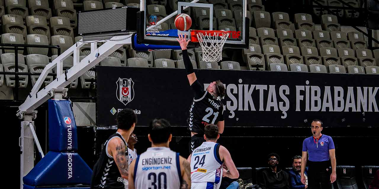 Konya Büyükşehir Play-Off’ta Avantajı Kaptı