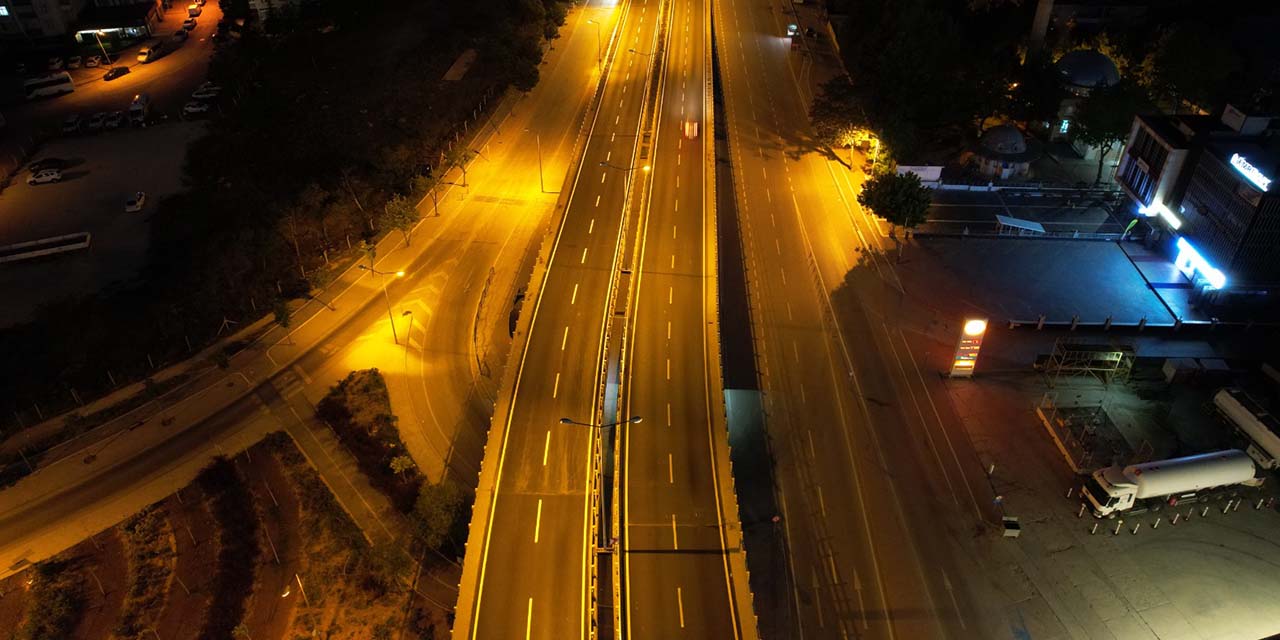 Koyuncu Köprülü Kavşağı’nda Asfalt Yenileme Çalışmaları Tamamlandı