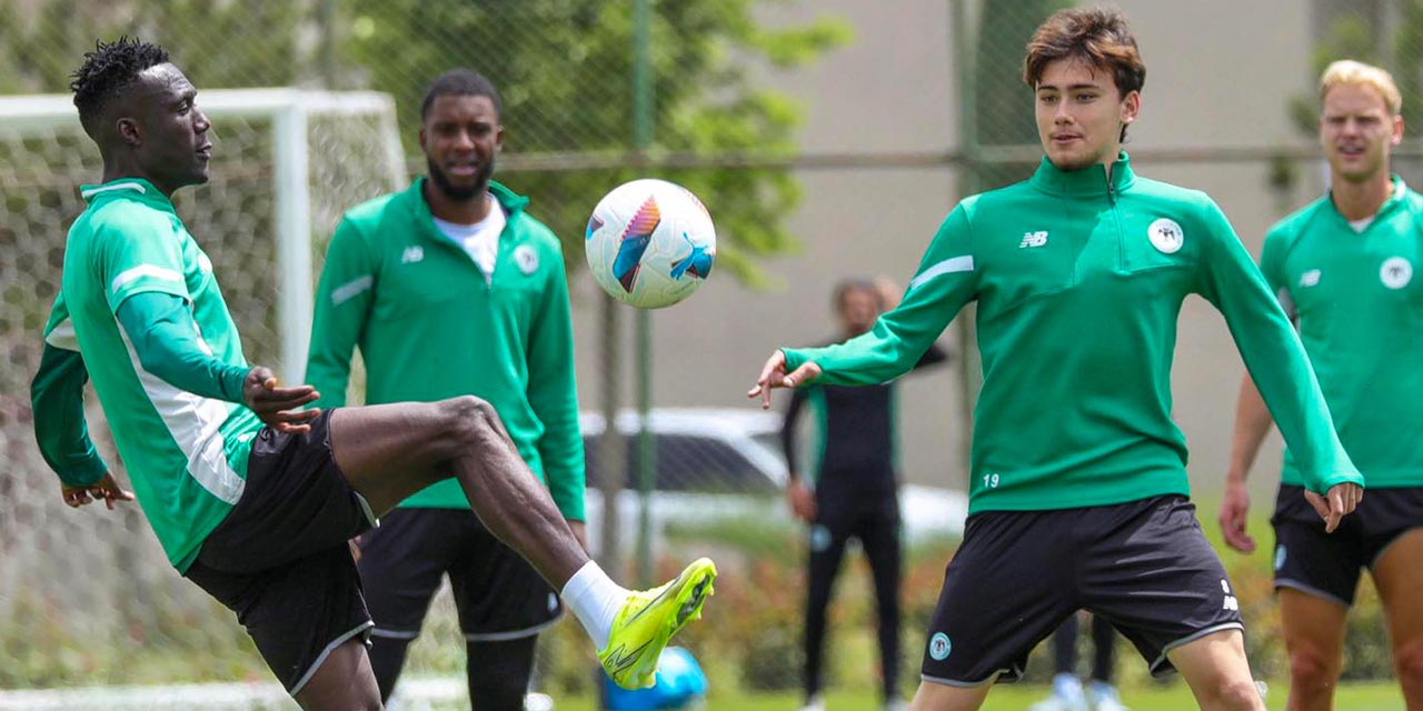 Konyaspor Fenerbahçe Maçını Kazanarak Kendisini Affettirmek İstiyor!
