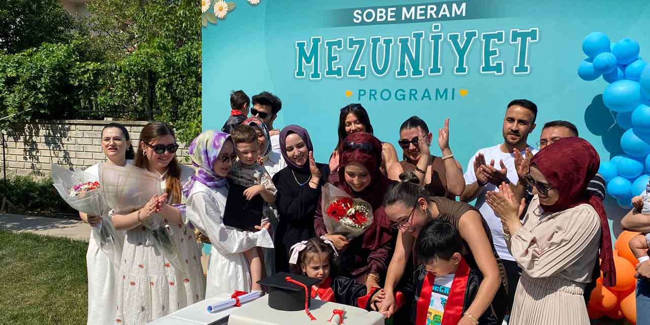 Gururlandıran En Anlamlı Mezuniyet!