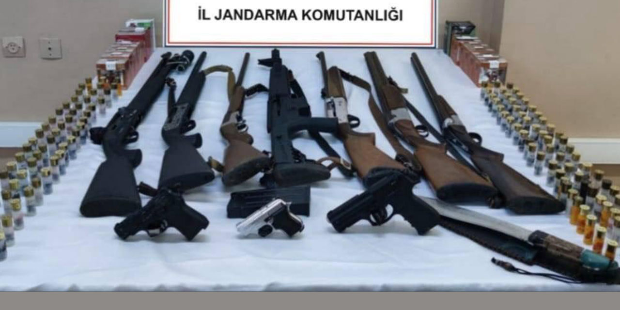 Konya’da Jandarmadan Kaçak Silah Operasyonu: 2 Gözaltı