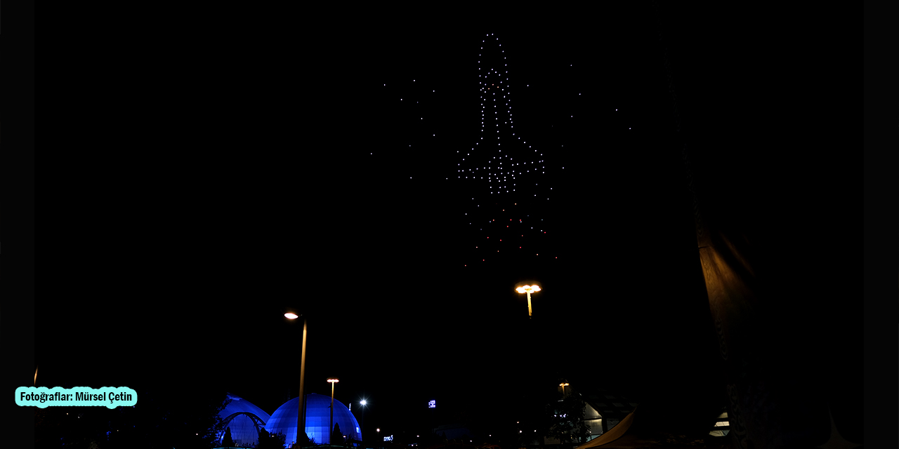 Aynı Anda 250 Drone İle Gösteri Yapıldı