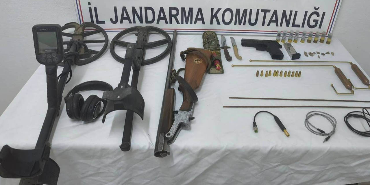 Konya’da Jandarma Ekipleri Kaçak Kazı Malzemeleri Ele Geçirdi