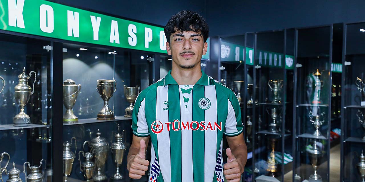 Konyaspor Akademi’den Esat Buğa İle 3 Yıllık Profesyonel Sözleşme İmzaladı