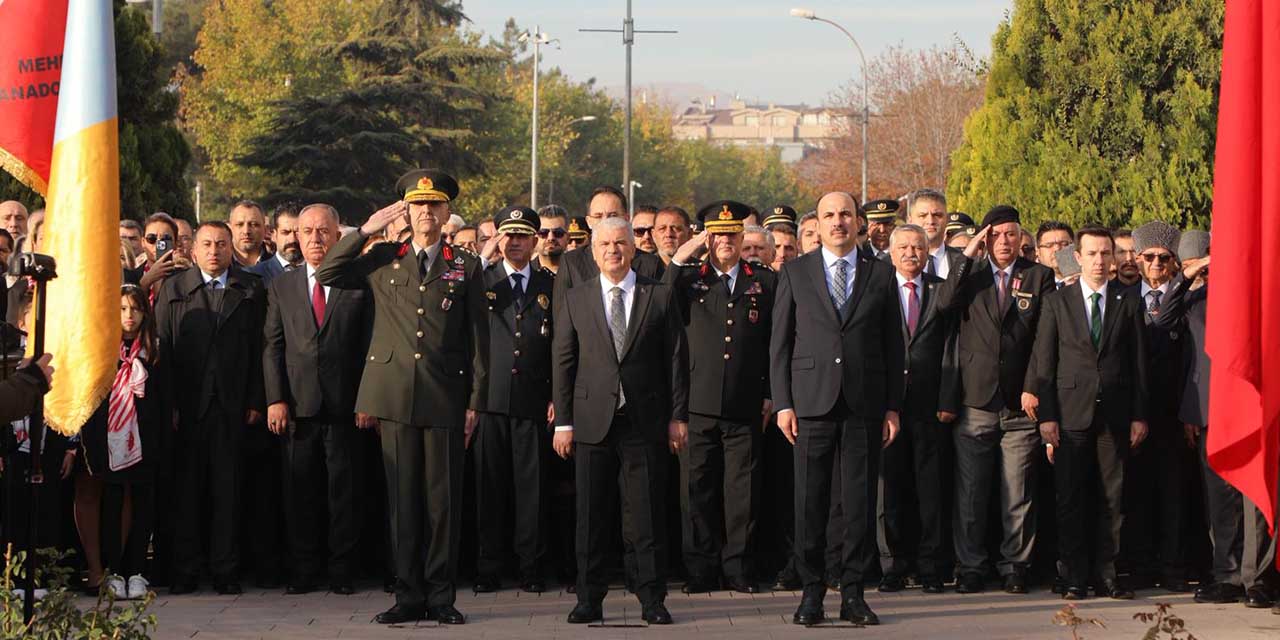 Gazi Mustafa Kemal Atatürk 10 Kasım’da Saygı ve Özlemle Anıldı