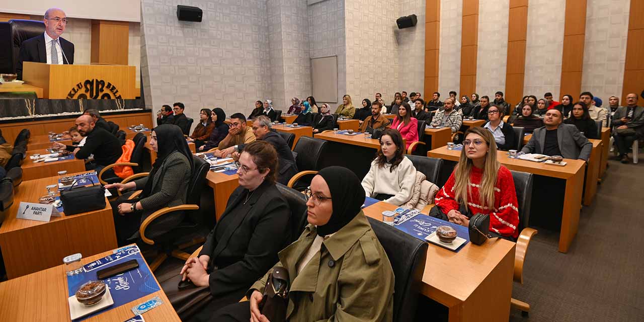 Selçuklu Belediyesi’nin Meclis Toplantısına Üniversite Öğrencileri Renk Kattı