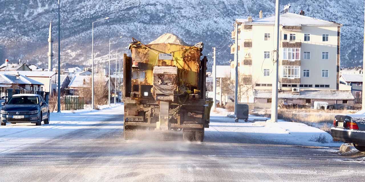 Seydişehir’de Karla Mücadele ve Buzlanmaya Karşı Çalışmalar Sürüyor