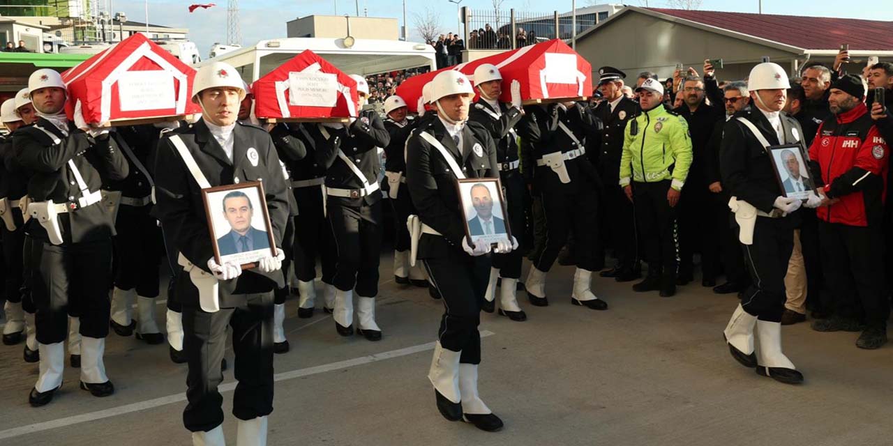 Kahraman Şehit Polislerimiz İçin Cenaze Töreni Düzenlendi