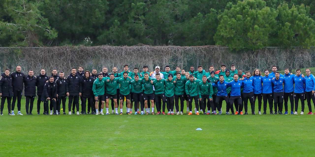 Konyaspor Yönetimi: “Teknik Heyetimize Güvenimiz Tam”