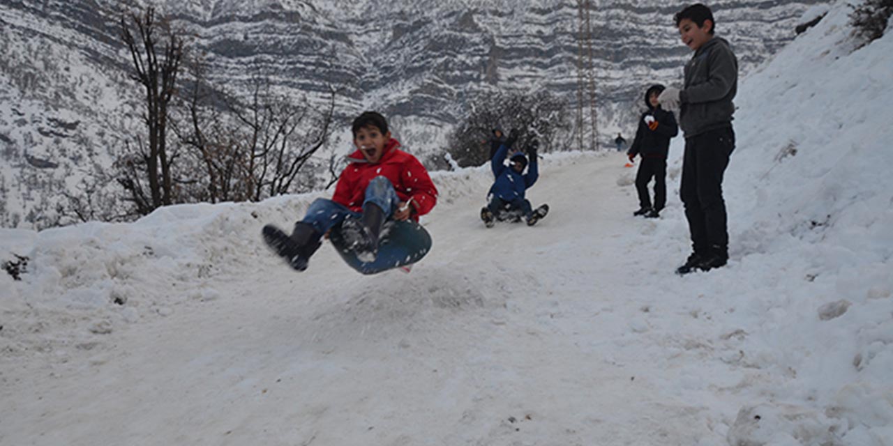 Konya’nın 2 İlçesinde Eğitime ‘Kar Tatili’