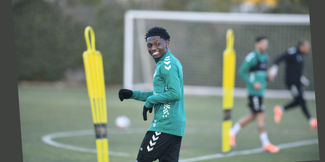 Konyaspor Göztepe Maçının Hazırlıklarına Başladı