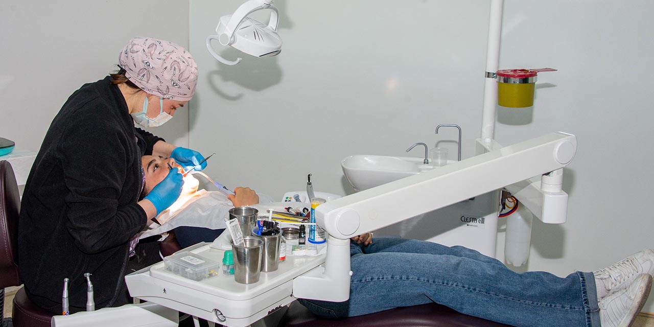 Hastaların Ağız ve Diş İçin İlk Muayeneleri Randevusuz Yapılıyor