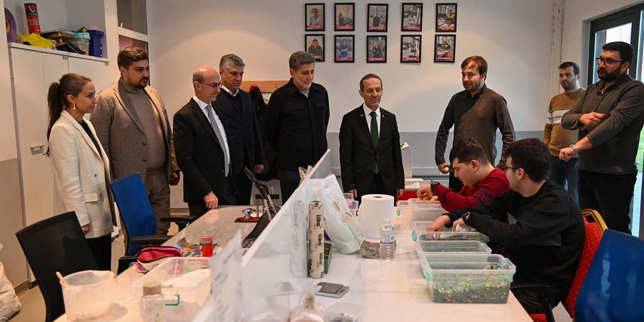 Türkiye Wushu Kung Fu Federasyonu Başkanı Akyüz Selçuklu’da