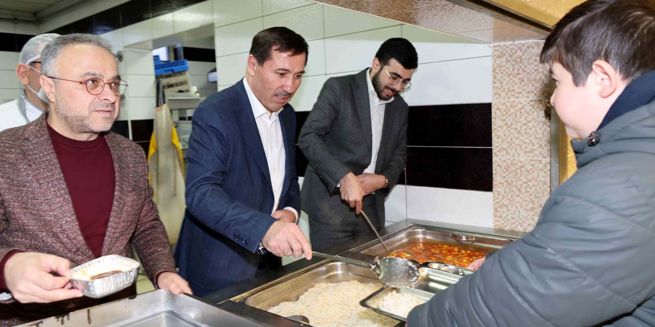 Başkan Kılca Öğrencilerle İftar Yaptı