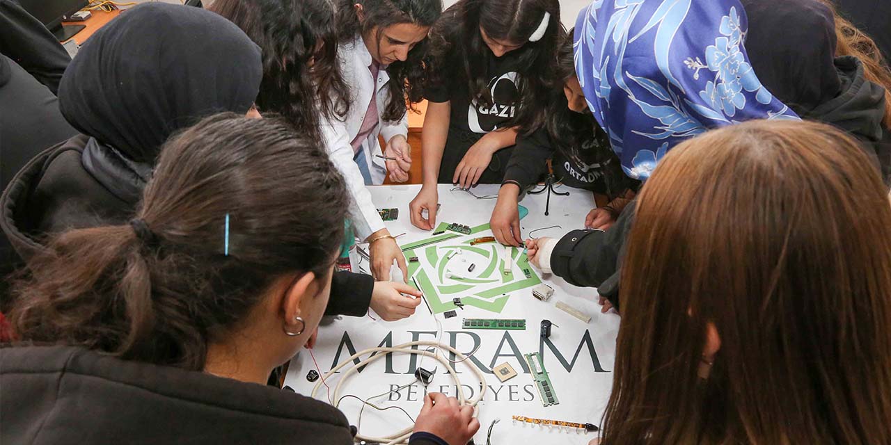 Meram’da Atıklar Sanata Dönüştürülüyor