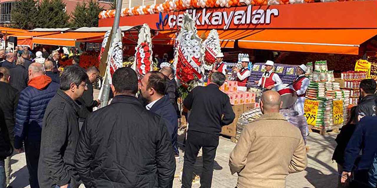 Çelikkayalar’dan Bayram ve Bahar Temizliğine ‘Sil Süpür’ Kampanyası