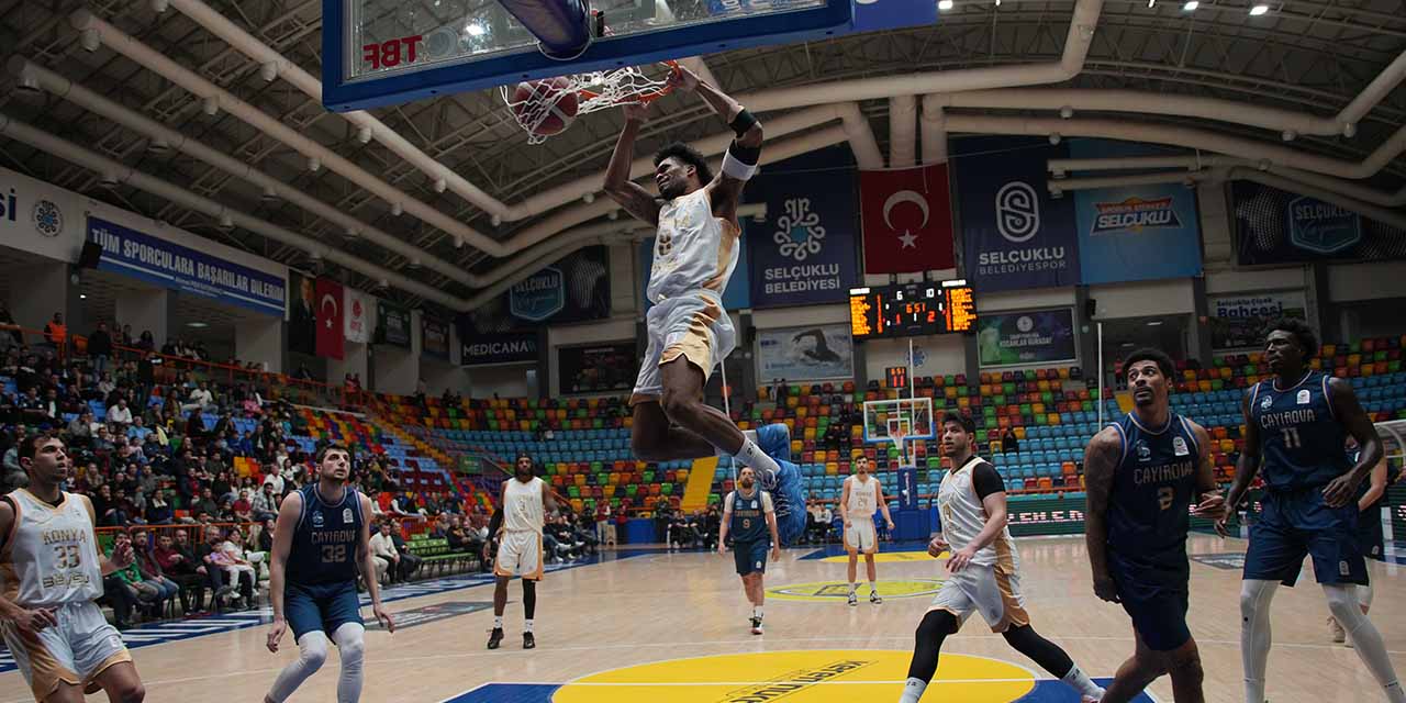 Konya Büyükşehir Kayıpsız Geçti!