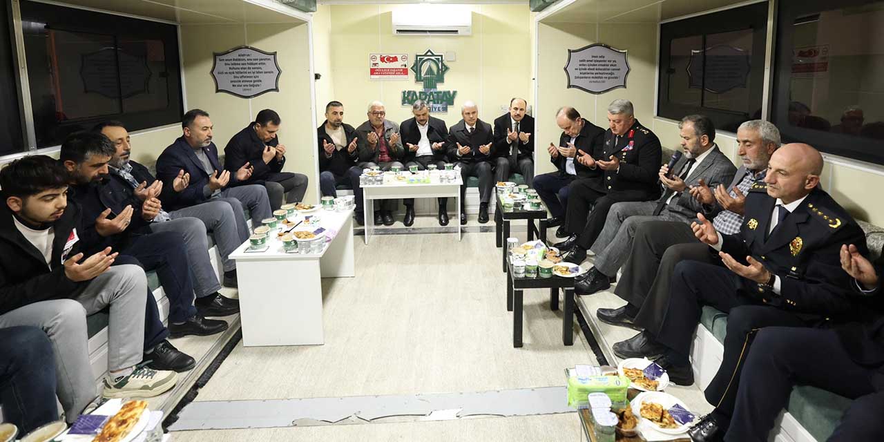 Bakan Mustafa Çiftçi’den Şehit Ailesine Ziyaret