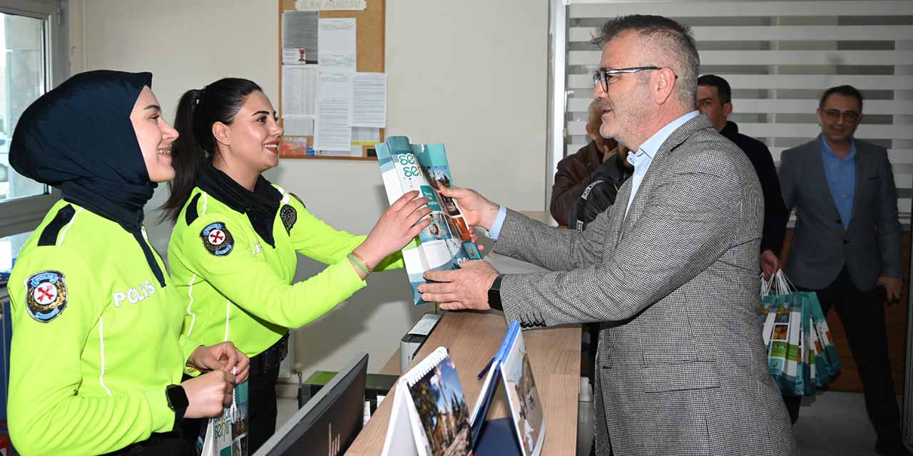 Başkan Ustaoğlu, Emniyet Personelini Unutmadı