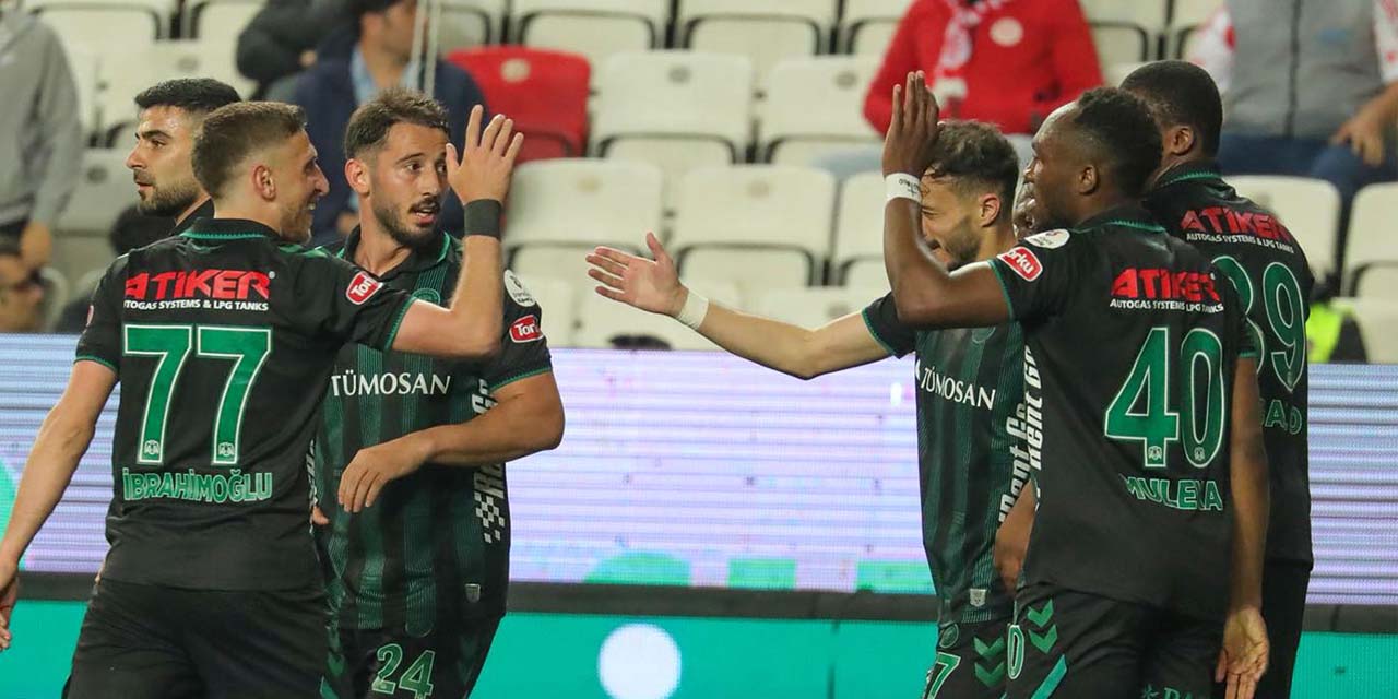 Konyaspor'u Akdeniz'de Serinleten Rüzgar: 2-0