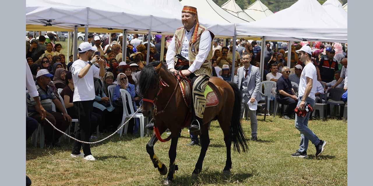 Akkise Bahar Şenlikleri’ne Bu Yıl Ağalık Yarışı Damga Vurdu!