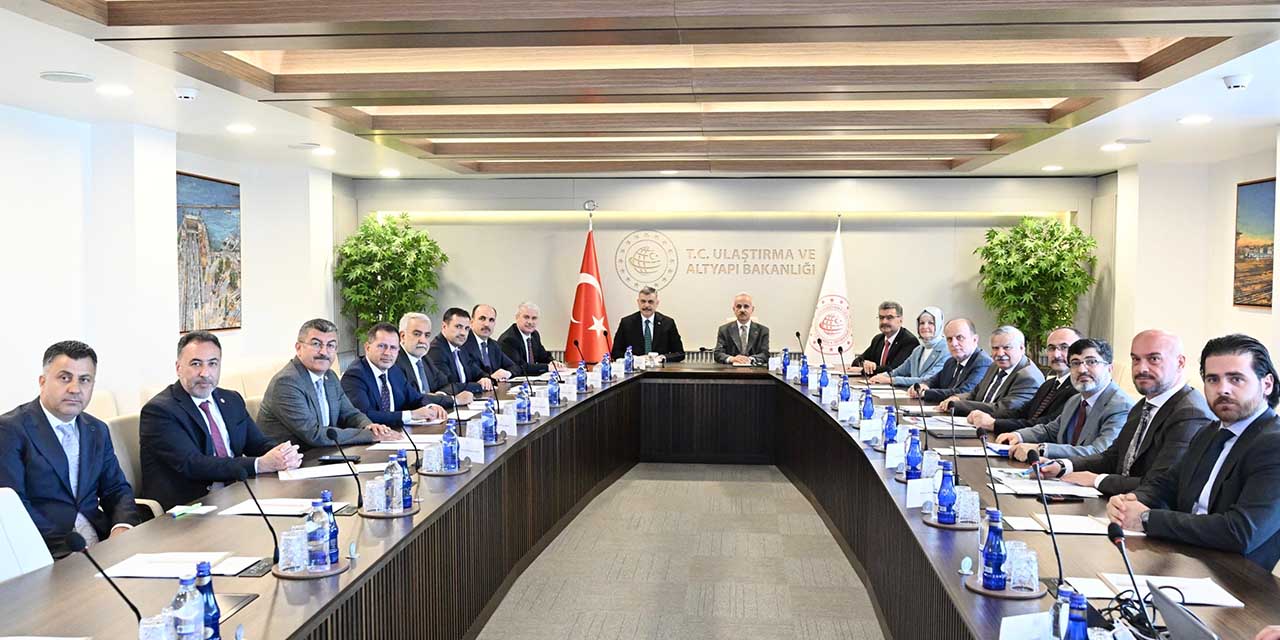 Konya Heyeti’nden Bakanlara Ziyaret: Yatırımları ve Projeleri Değerlendirdi