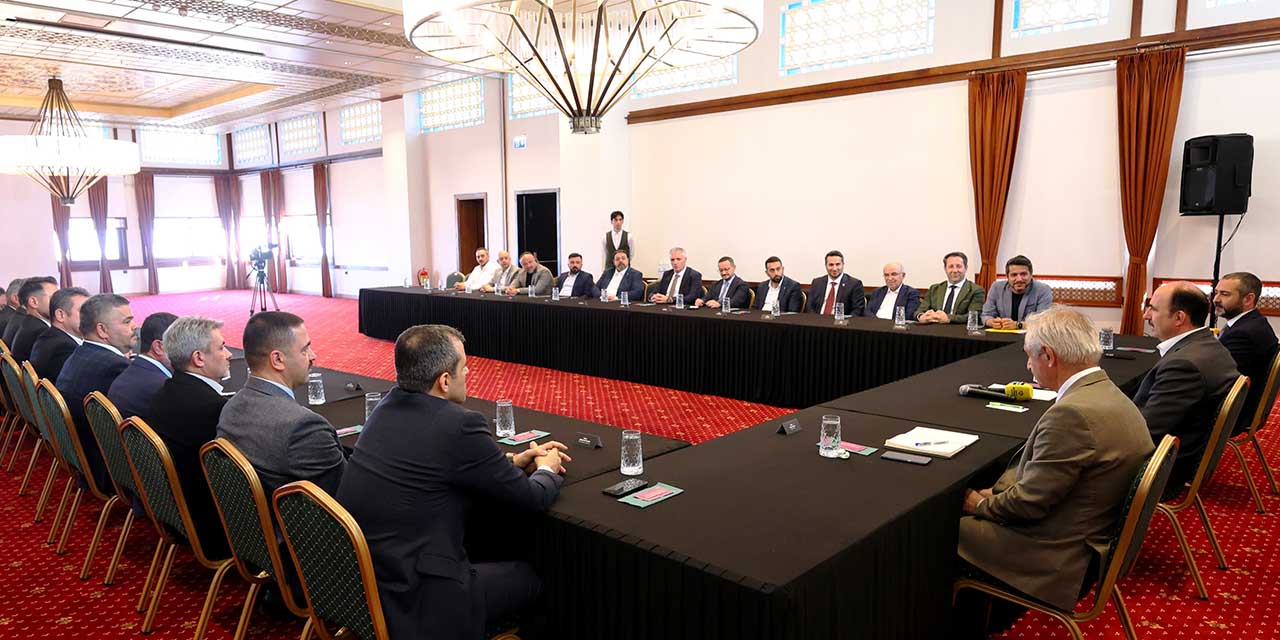 Başkan Altay, Meslek Odalarının Başkanlarıyla Bir Araya Geldi