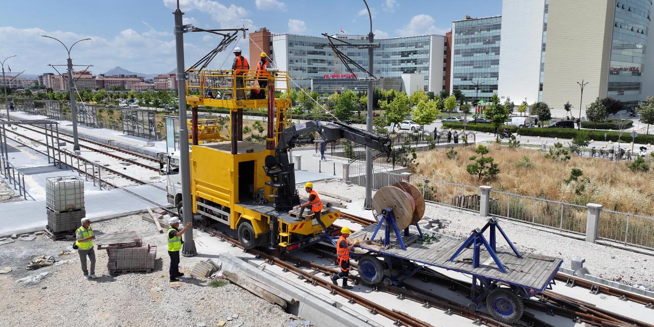 Adliye-Şehir Hastanesi Tramvay Uzatma Hattı’nda Son Rötuşlar