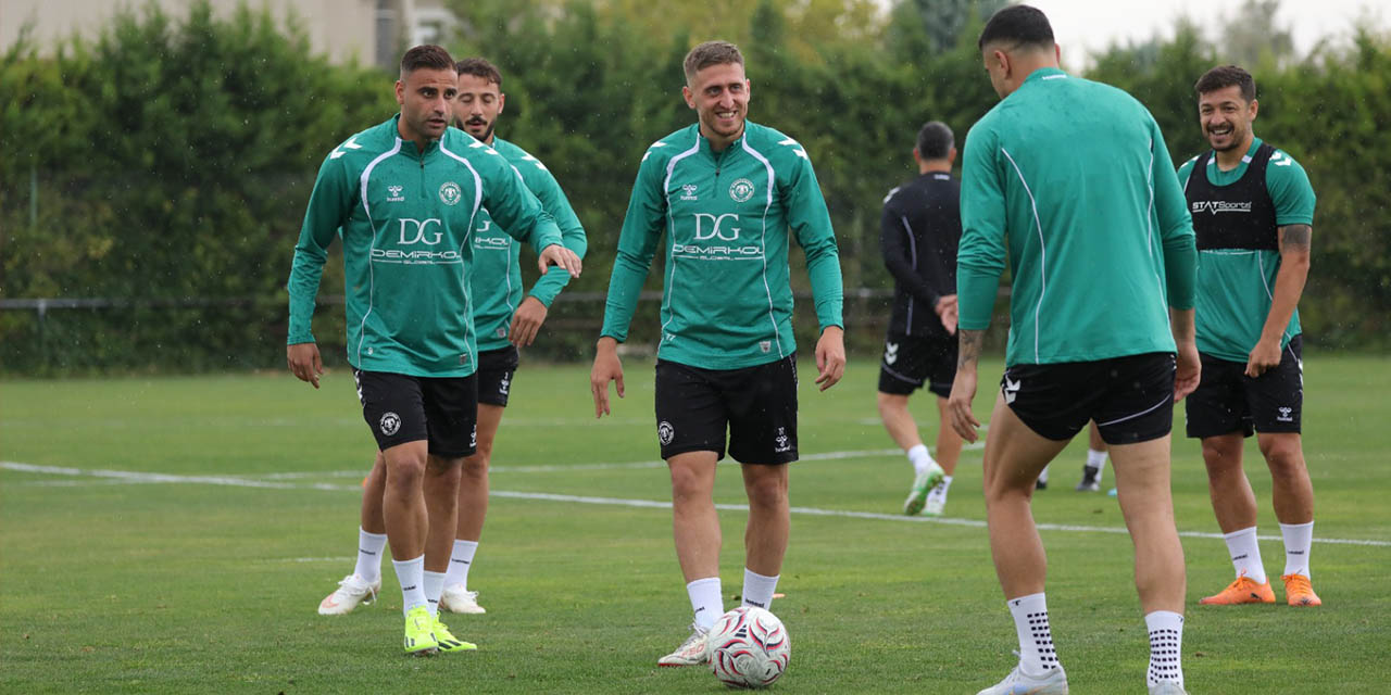 Konyaspor Kasımpaşa Maçının Hazırlıklarını Tamamladı