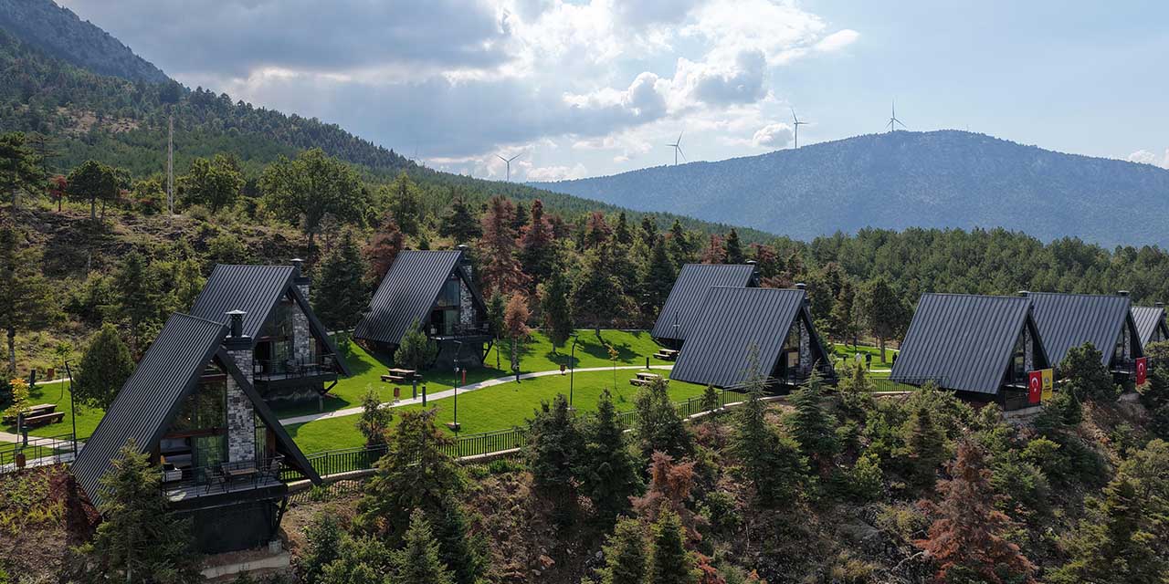 Yakamanastır Kır Evlerinin Açılışı Yapıldı