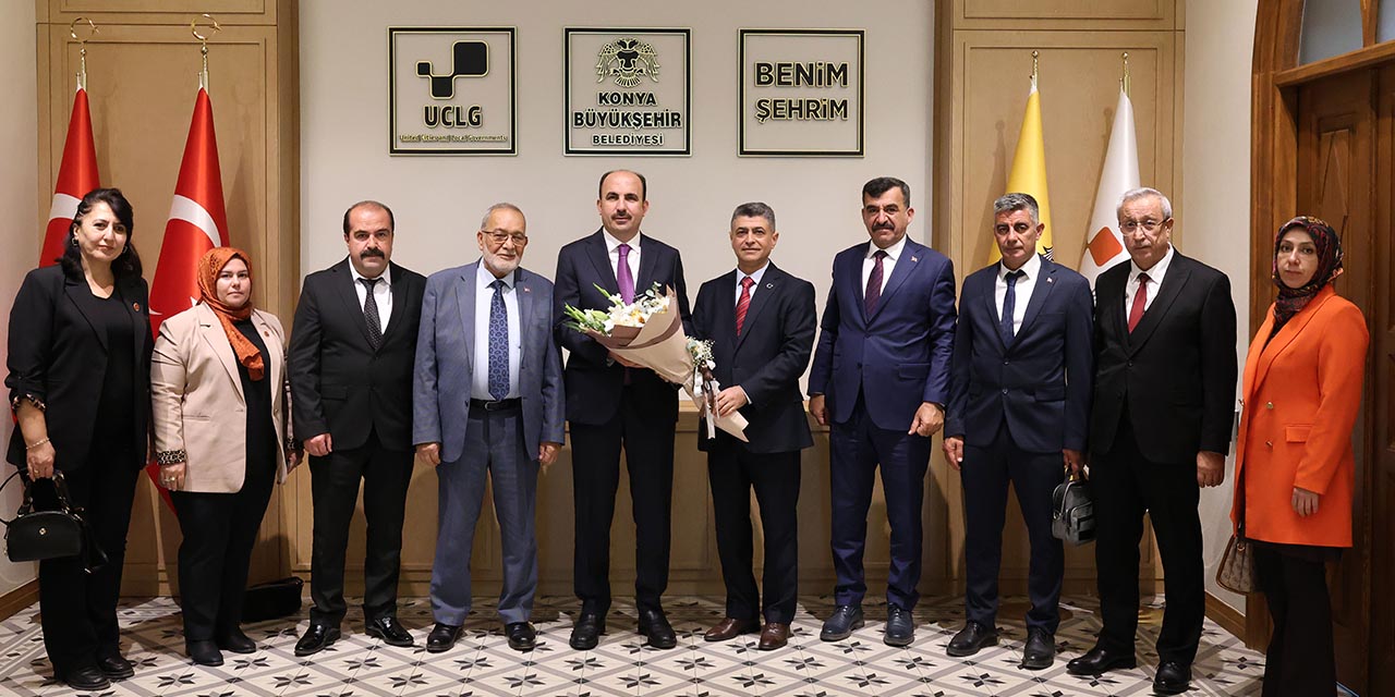 Başkan Altay Muhtarlarla Buluştu