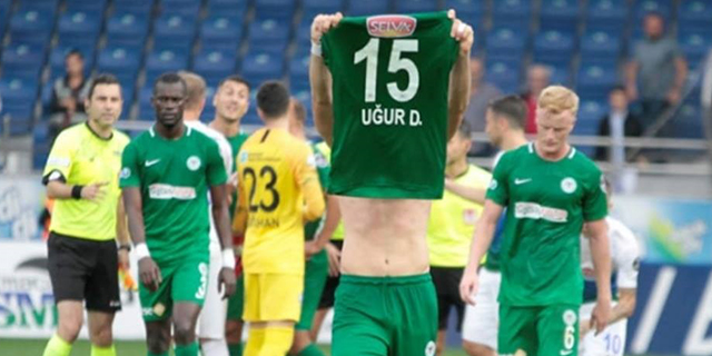 Konyaspor Kulübü: “Hiçbir Gerekçe Bir Futbolcuya Yumruk Atılmasını Makul Ve Masum Göstermez”