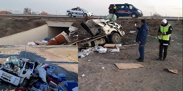 Kamyon Menfeze Uçtu: 4 Yaralı