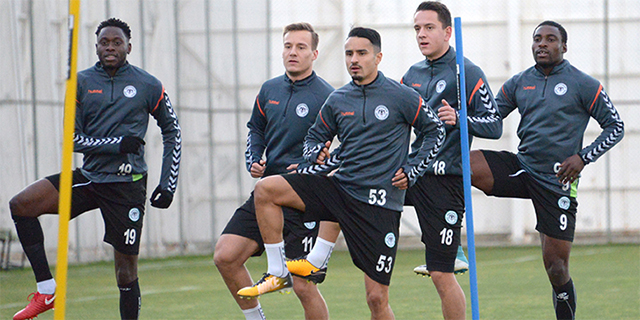 Konyaspor, Marsilya maçı hazırlıklarına başladı