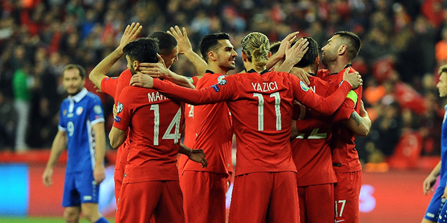 Milliler Eskişehir’de Moldava’yı dağıttı