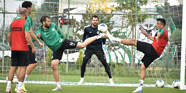 Konyaspor, Eskişehirspor maçı öncesi hazırlıklarını sürdürdü